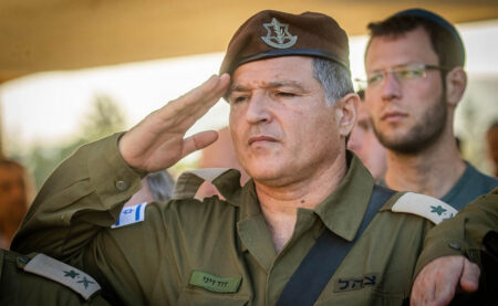 נועז, מחנך ואיש רוח. זיני