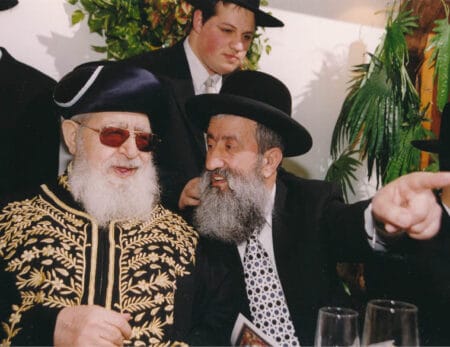 עטרה ויושנה. עם מרן הגר"ע יוסף זצ"ל